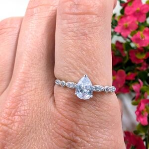 Teardrop Shaped Genuine Crystal and Sterling Silver Plated Ring Size 9